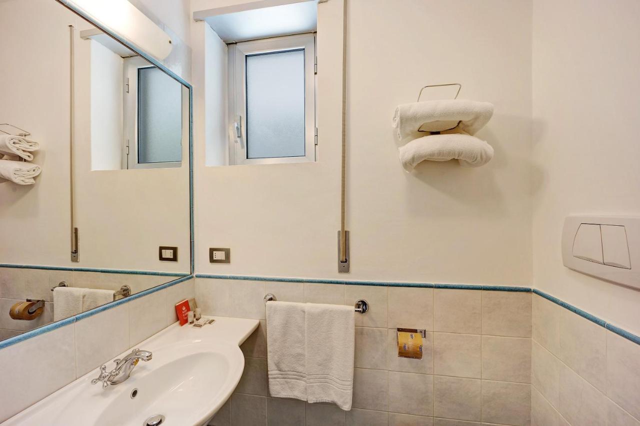 Modus Vivendi 315 Aparthotel Сан Ремо Екстериор снимка
