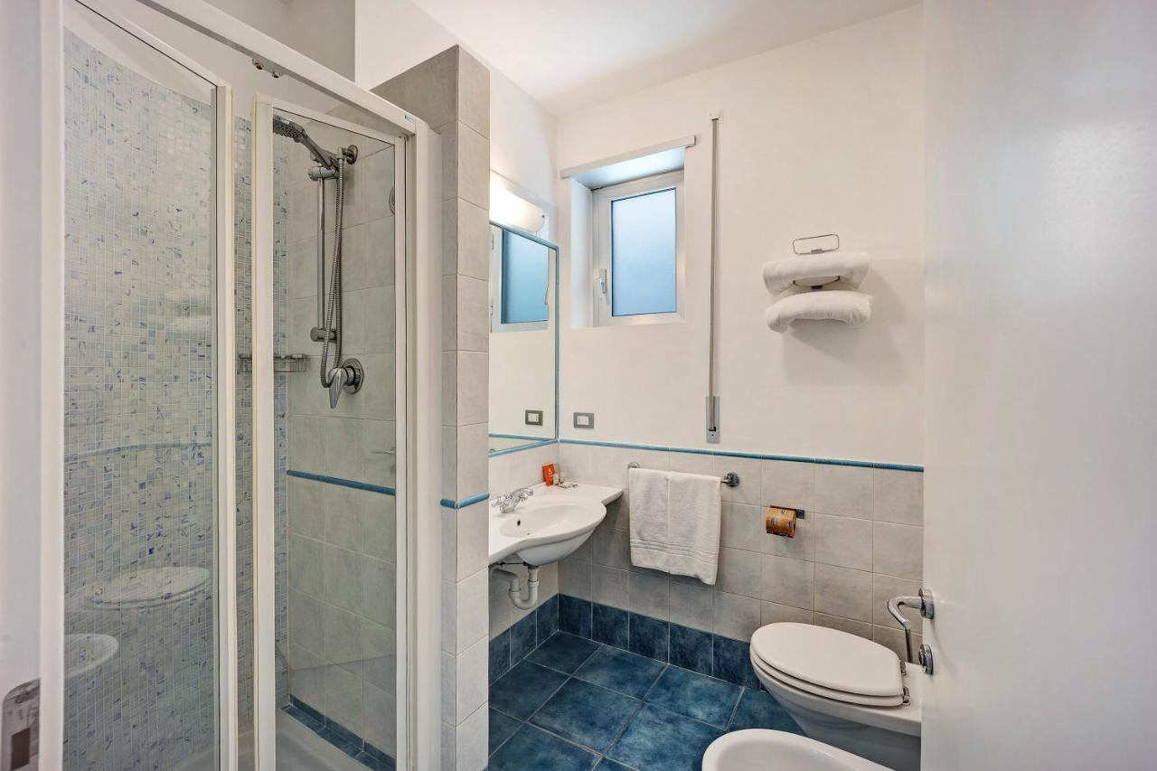 Modus Vivendi 315 Aparthotel Сан Ремо Екстериор снимка